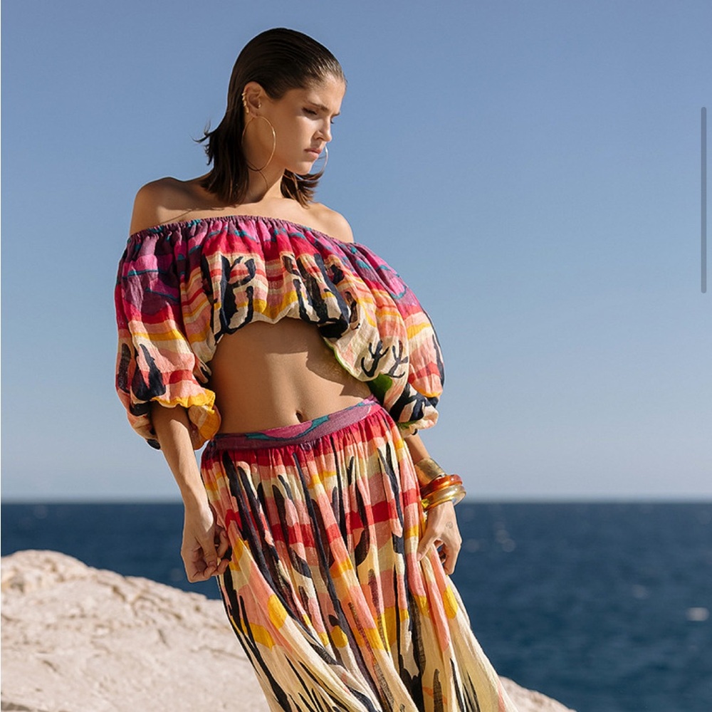 NWOT Mes Demoiselles Flowy Crop Top Desert Print Blouse M